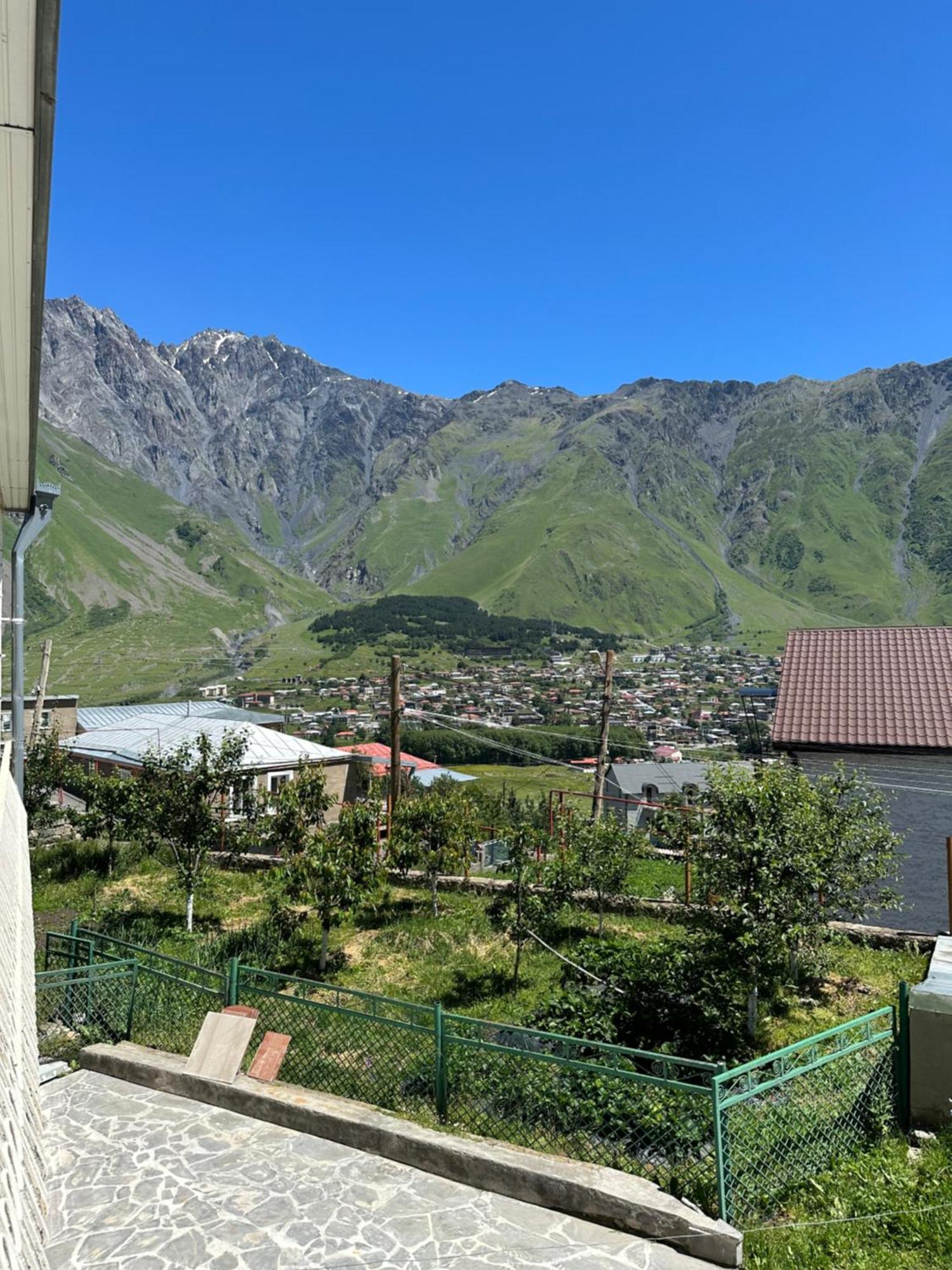 Polaris Kazbegi Hotel Kültér fotó